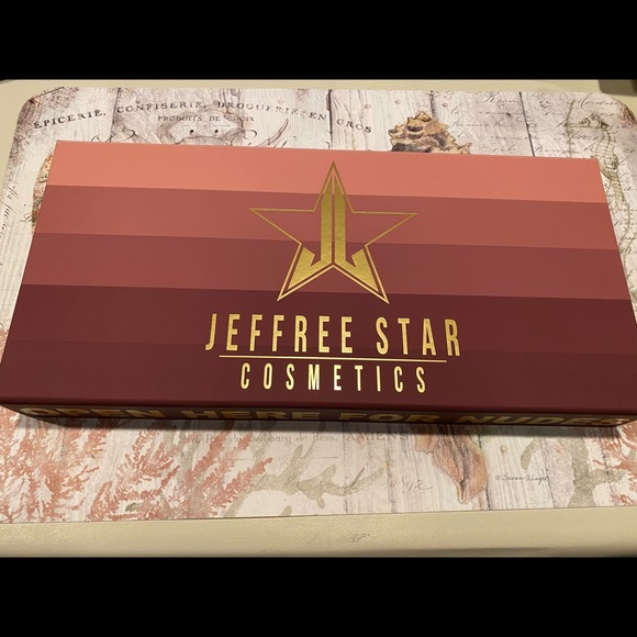 Jeffree Star Mini Velour Liquid Lipstick Bundle Volume 1 NUDE BNIB - Picture 3 of 6